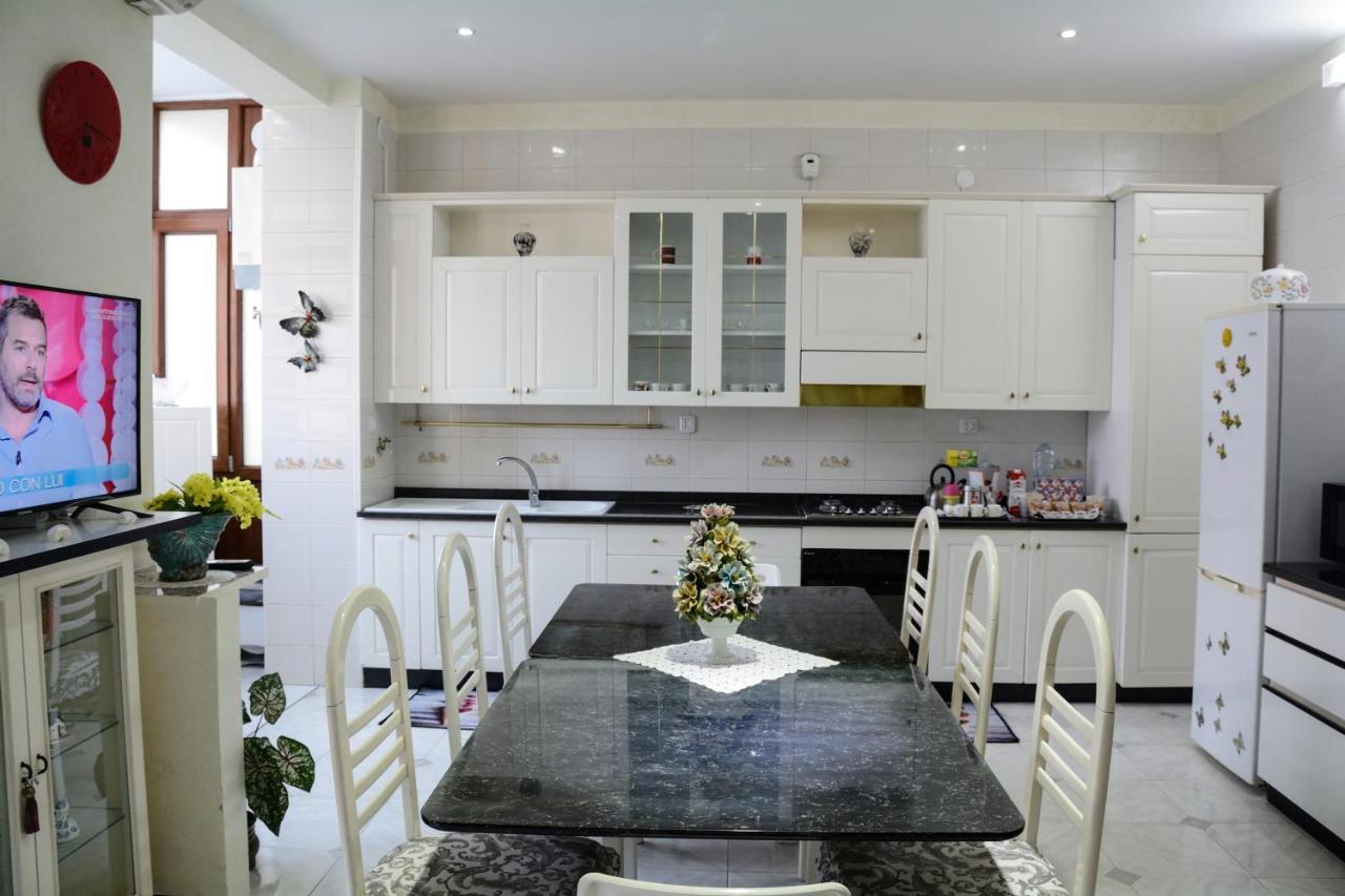 Residenza Margherita - Centralissima * Salerno